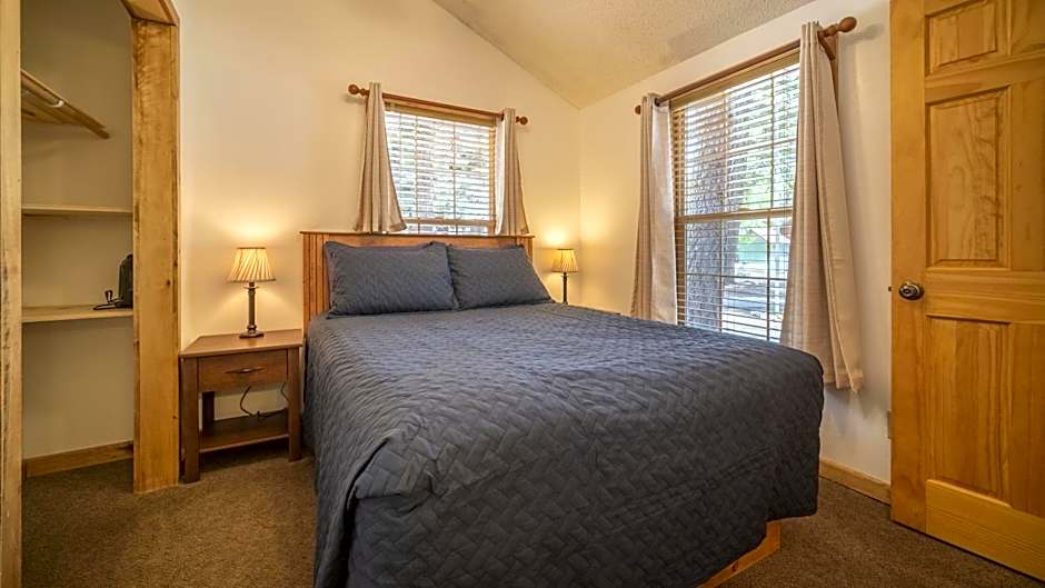 The Iris Cabin #1 at Blue Spruce RV Park & Cabins