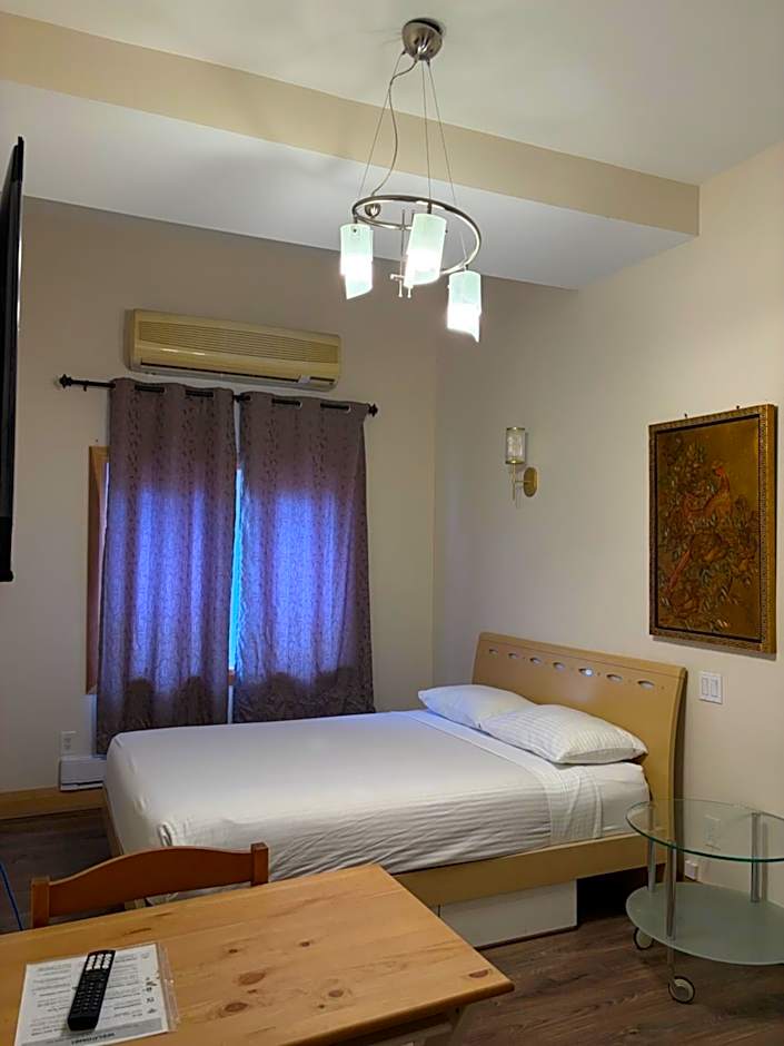 Dragon Gate Inn