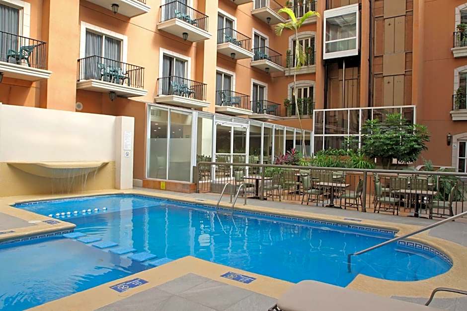 Holiday Inn Express - Monterrey - Tecnologico By IHG