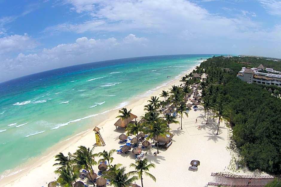 Family Club at Grand Riviera Princess - All Inclusive