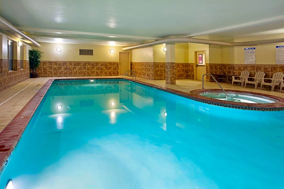Holiday Inn Express Hotel & Suites Cedar City, an IHG Hotel