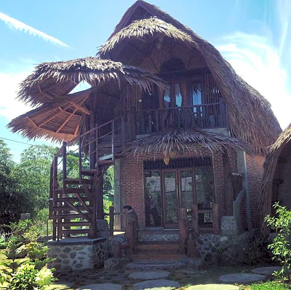 Green Travelodge Bukit Lawang