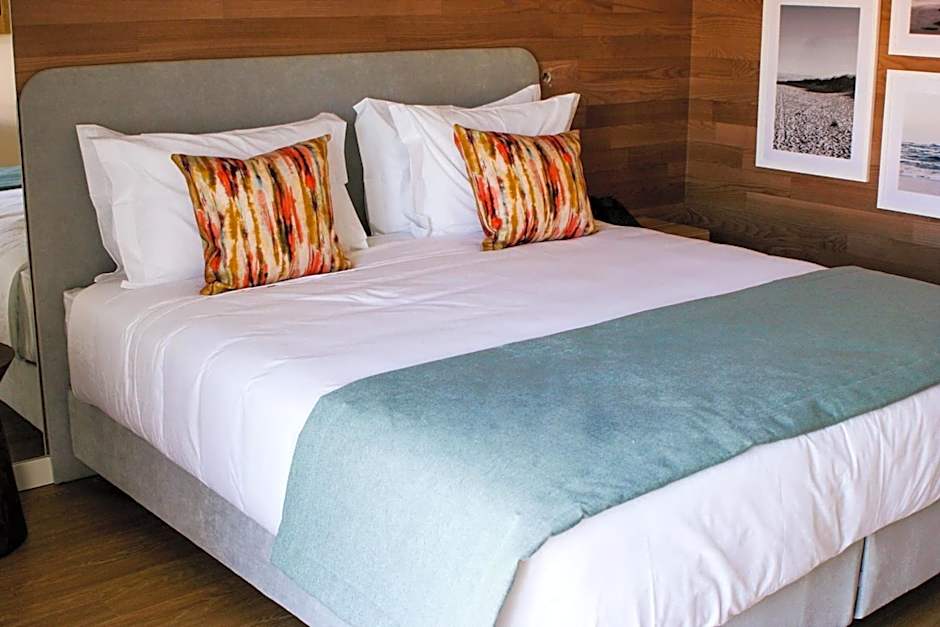 Cascais City & Beach Hotel