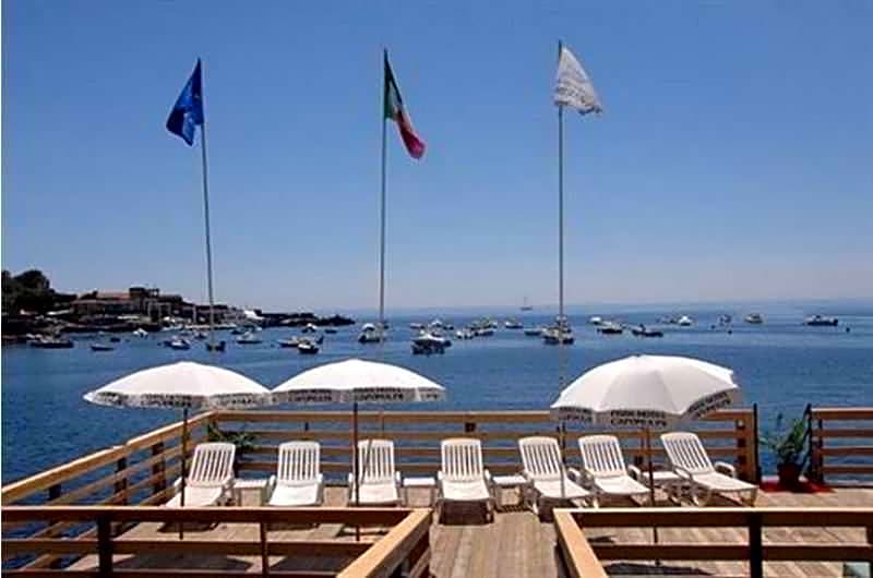 Wave Hotel