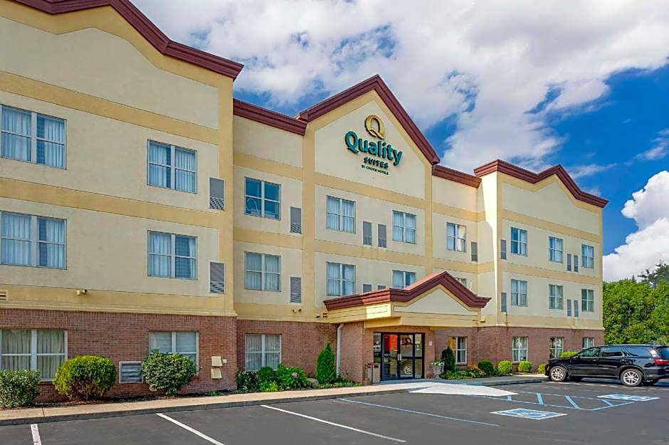 Quality Suites