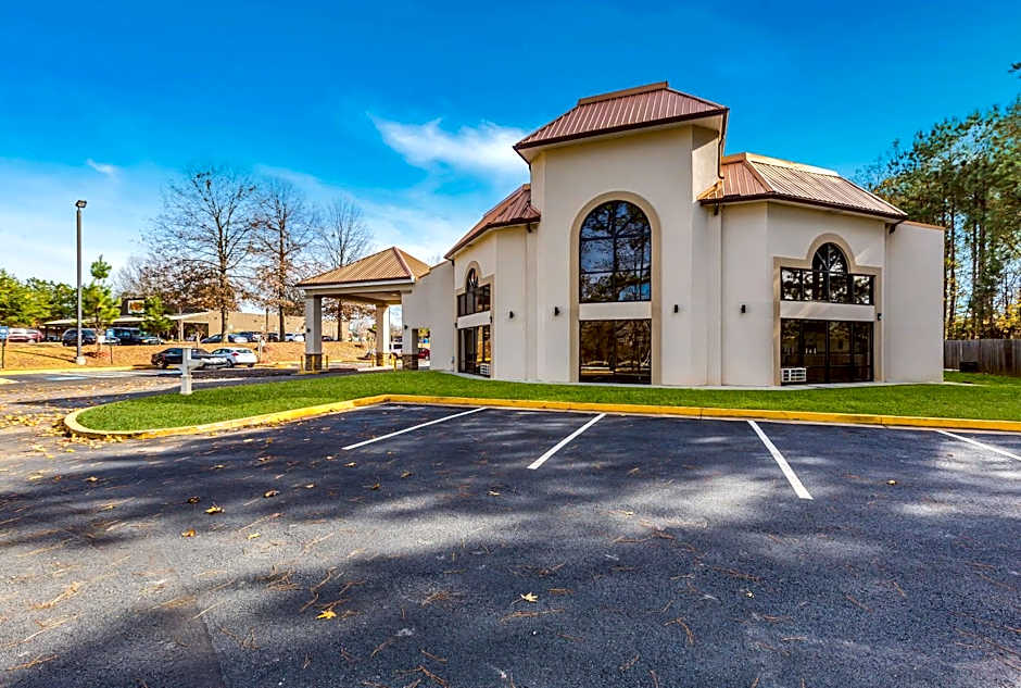 Motel 6-Suwanee, GA - Gwinnett Center