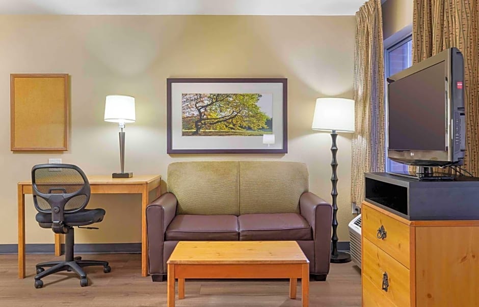 Extended Stay America Suites - Boston - Waltham - 32 4th Ave.