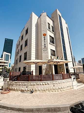 Celino Hotel