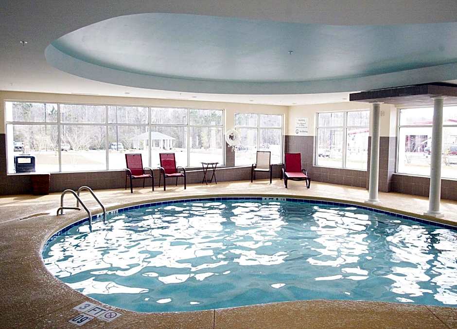 Holiday Inn Express & Suites Havelock Northwest New Bern By IHG