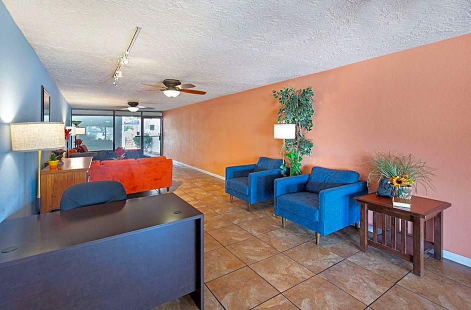 Americana Inn a Travelodge by Wyndham