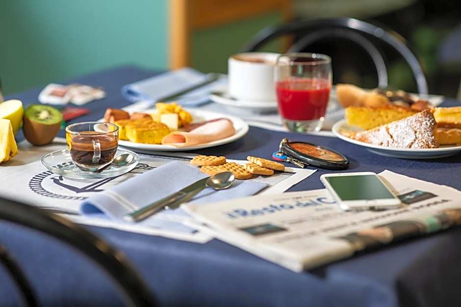 Hotel Figaro & Apartments