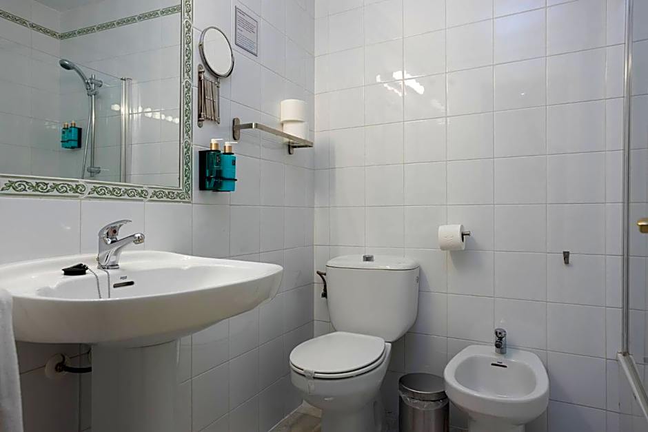 Apartamentos Los Cantaros