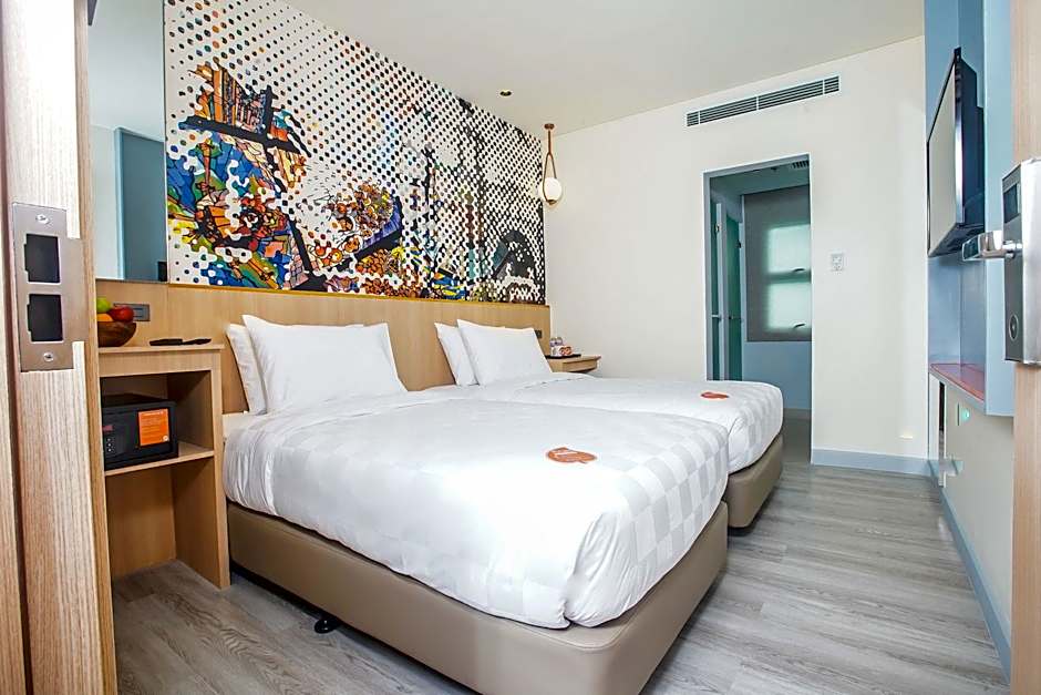 Go Hotels Plus Naga