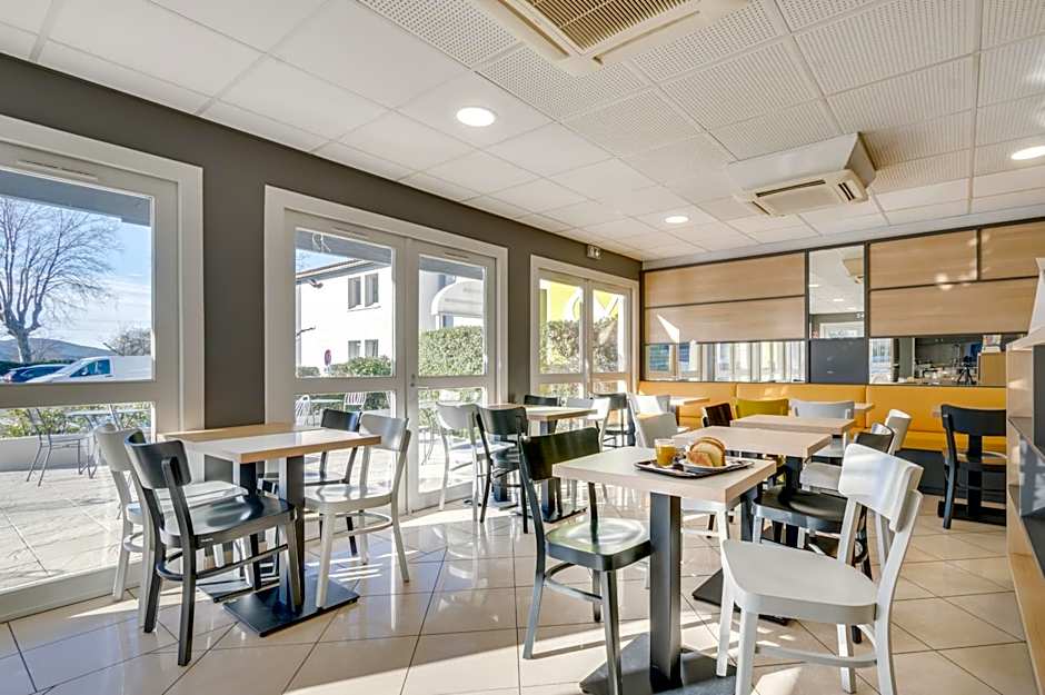 B&B HOTEL FREJUS Puget-sur-Argens