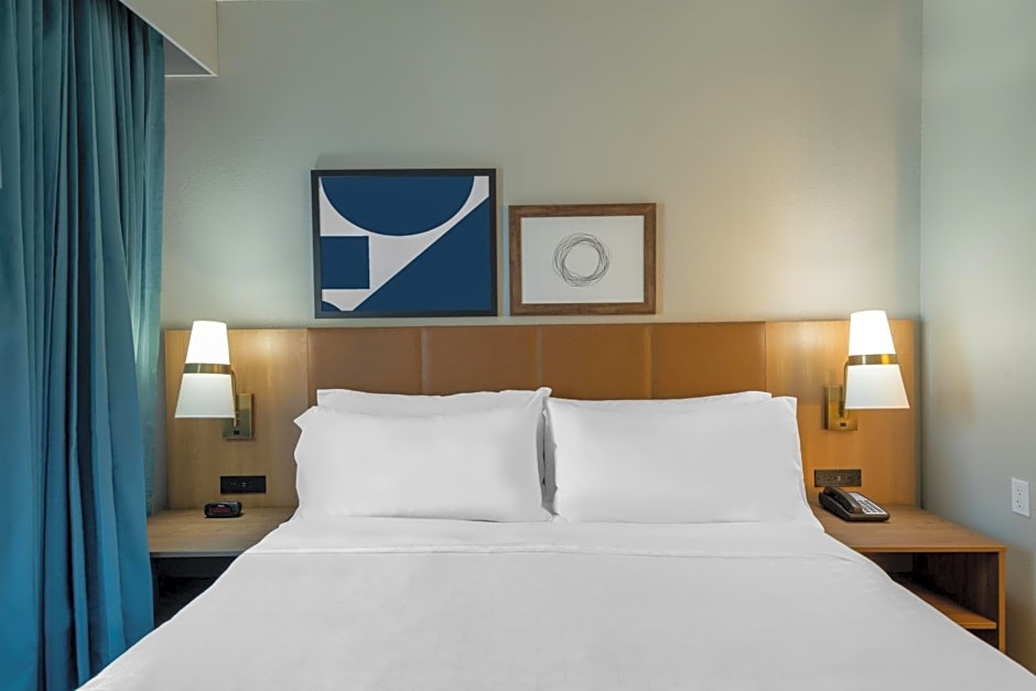 Staybridge Suites Phoenix-Glendale By IHG