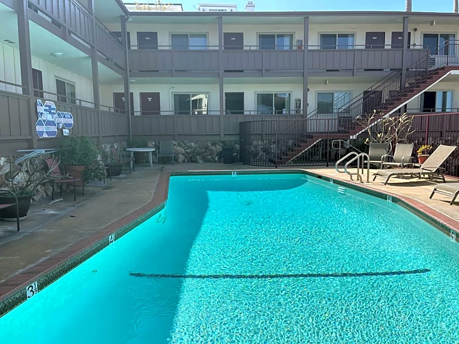 Seahorse Inn