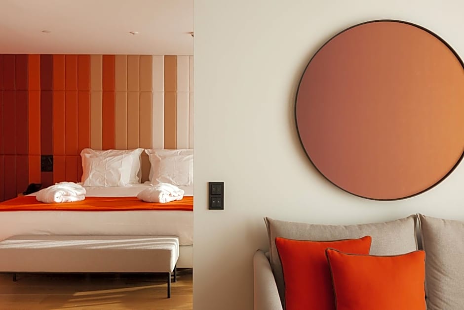 Lumen Hotel & The Lisbon Light Show