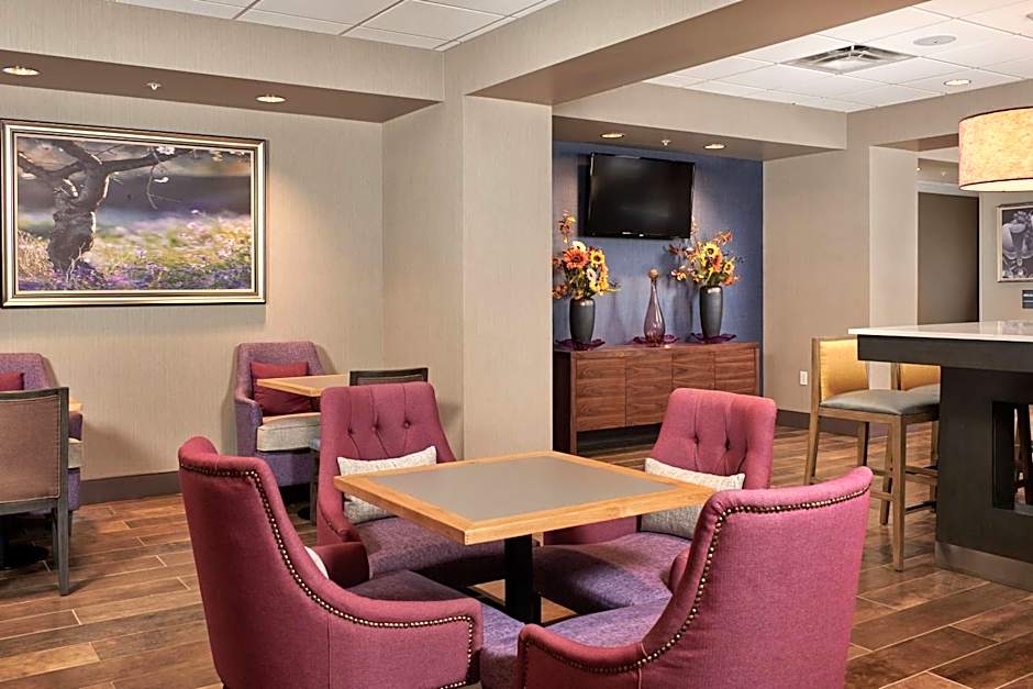 Hampton Inn By Hilton Sherwood Portland