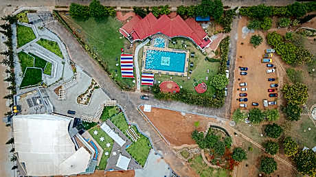 Quad Club - Resort and Spa, Nandi Hills