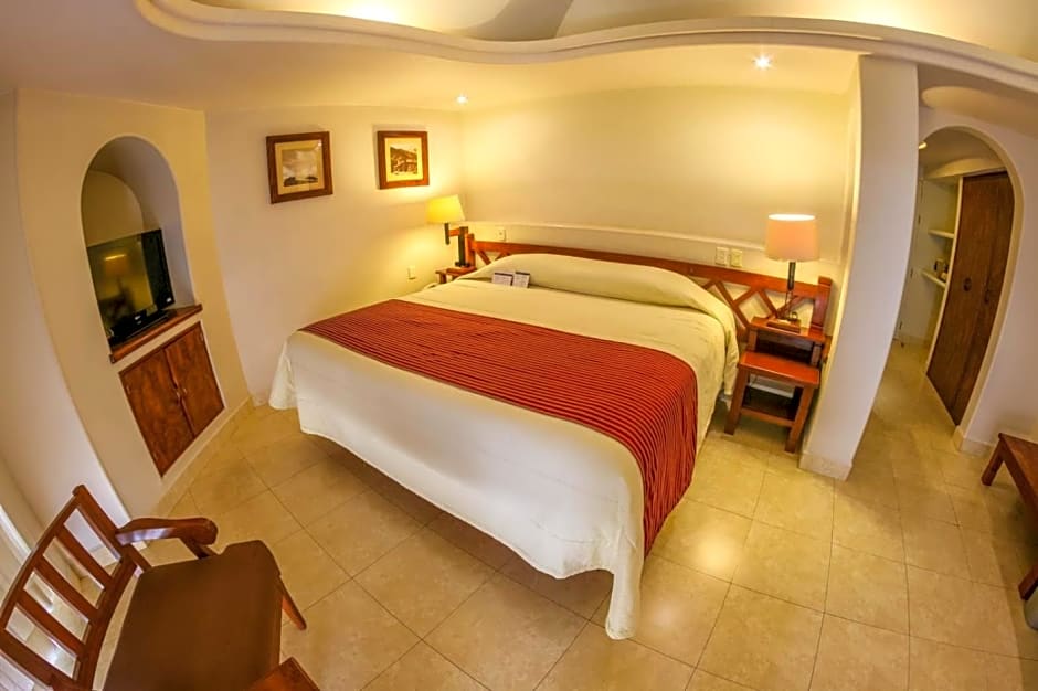 Hotel Fortin Plaza