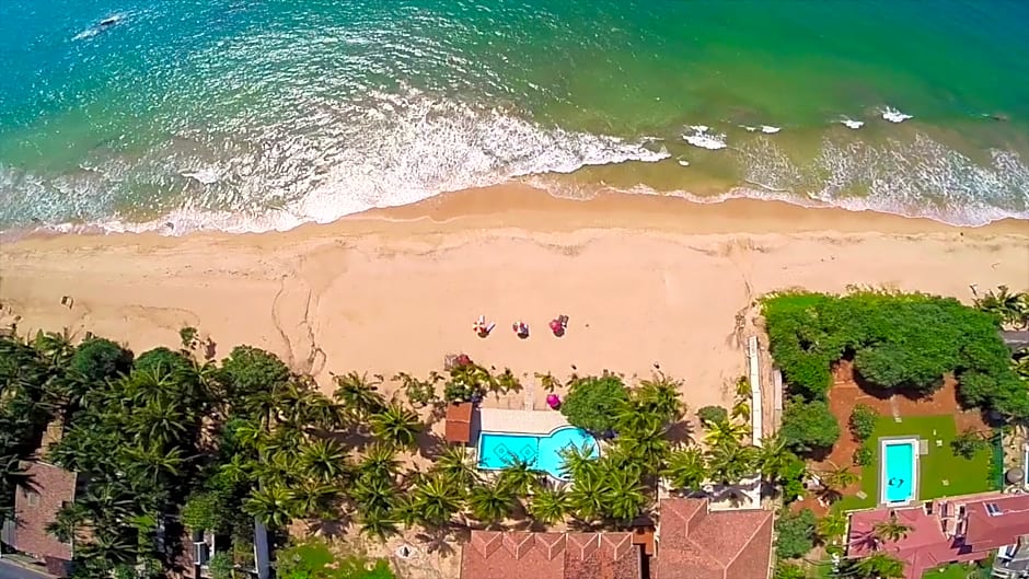 Whispering Palms Hotel