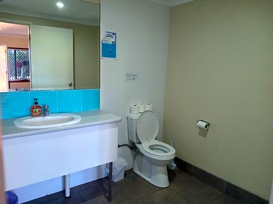 Flashpackers Hervey Bay Hostel