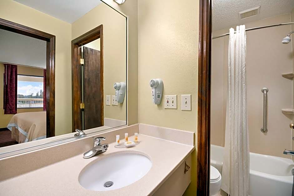 Days Inn by Wyndham Jacksonville NC