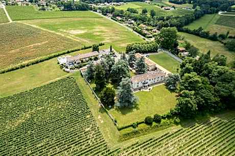Les Secrets Chateau Pey La Tour - Logis Hotels & Restaurant
