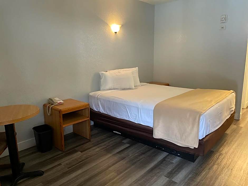 Premier Inns Thousand Oaks