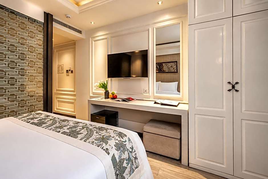 Photo 1 of 6 of Premium Deluxe Double Room - Afternoon Tea