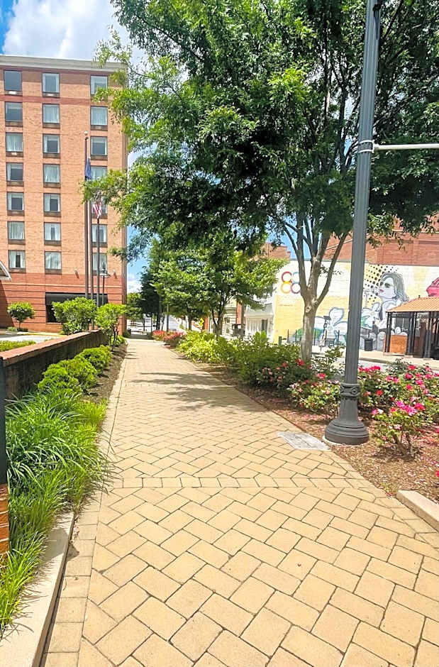 Lynchburg Grand Hotel