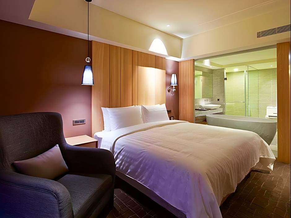 CHECK inn SELECT Taipei NeiHu