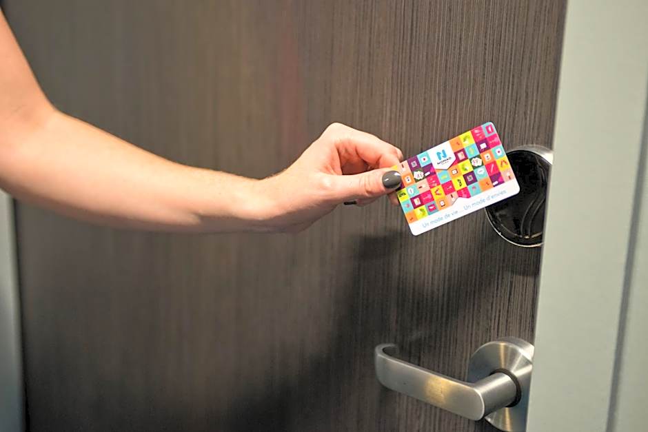 Nomad Paris Roissy CDG