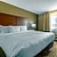 Comfort Inn & Suites Mccomb