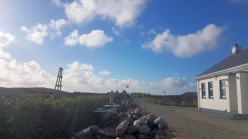 Malin Head SolasTobann ArtHouse Room 1 En-suite