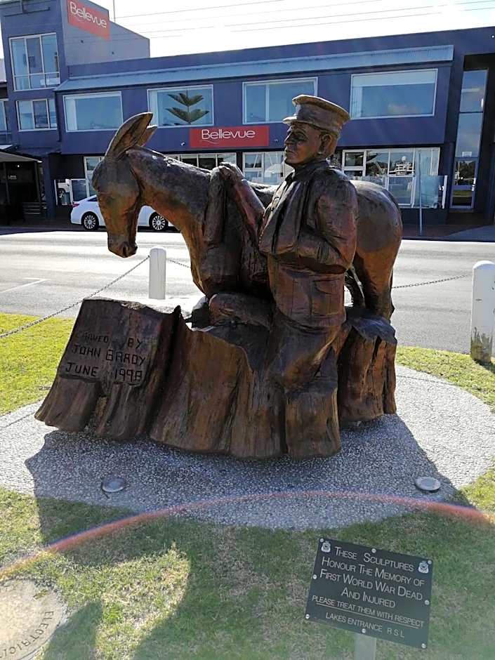 Banjo Paterson Motor Inn