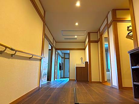 Top Floor Room - Non-Smoking