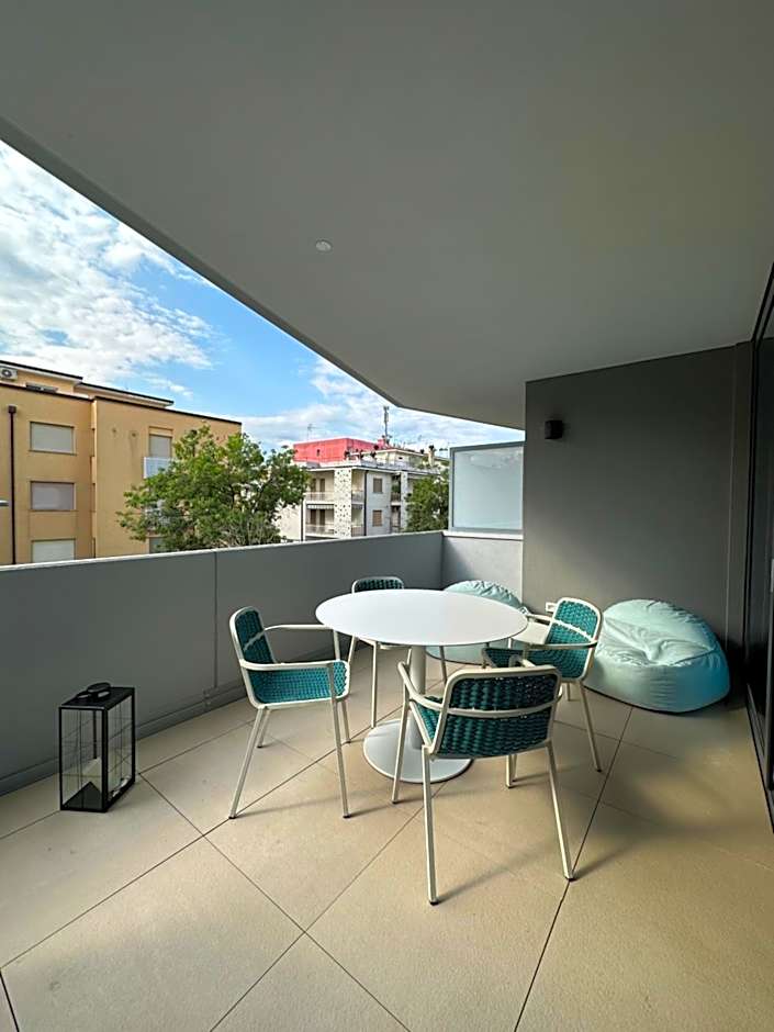 Aparthotel Zefiro com design, large terrace, bike, near beach and thermal