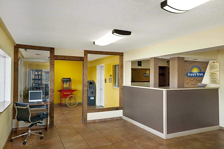Days Inn by Wyndham Champaign/Urbana