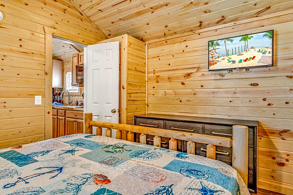 Good Times Motel and Marina