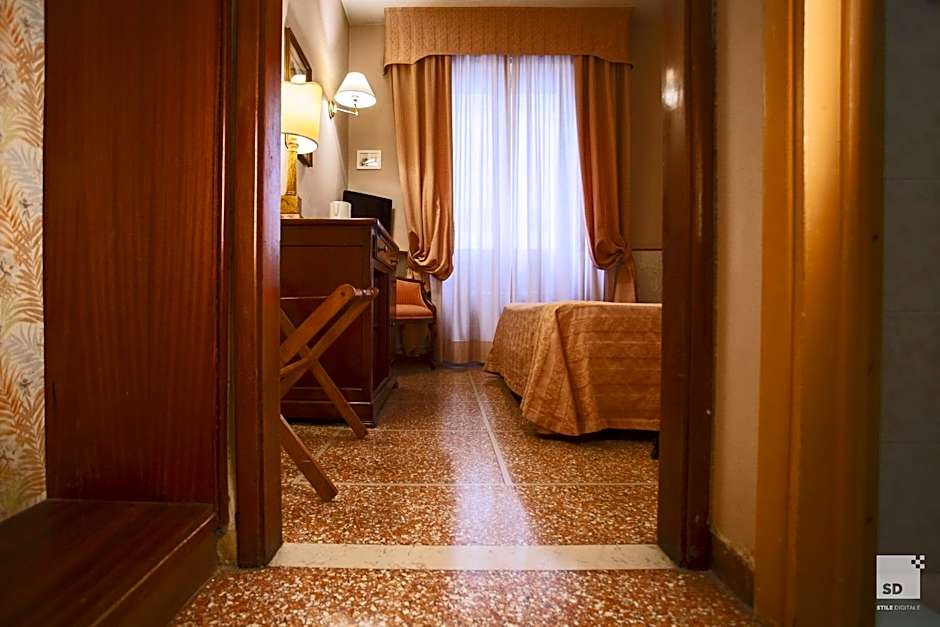Hotel La Pace