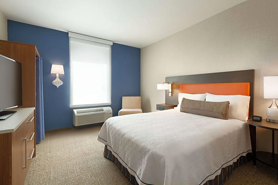 Home2 Suites by Hilton Phoenix Glendale-Westgate