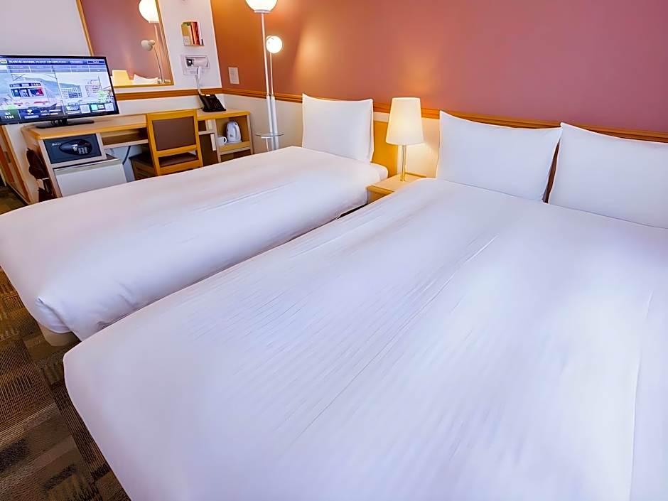Toyoko Inn Kitakyushu Airport