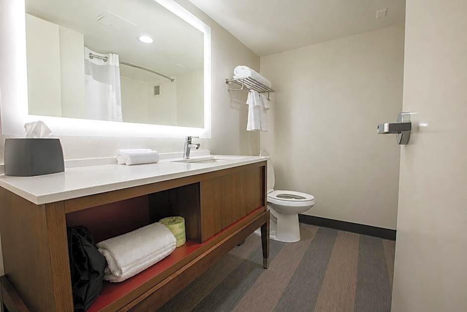 Holiday Inn Newport News - Hampton By IHG