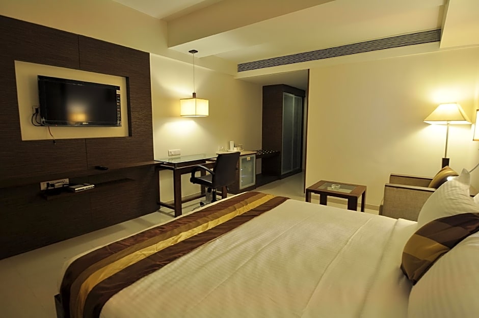 Le Grande Residency - Marriage Certificate Required