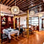 Zhongshan Louis Hotel