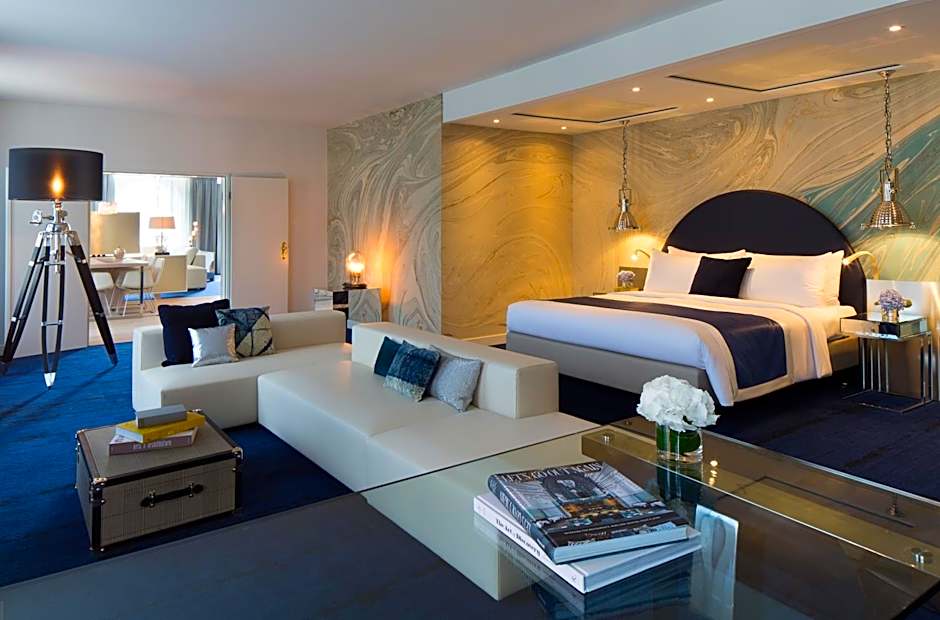 Renaissance by Marriott Hamburg Hotel