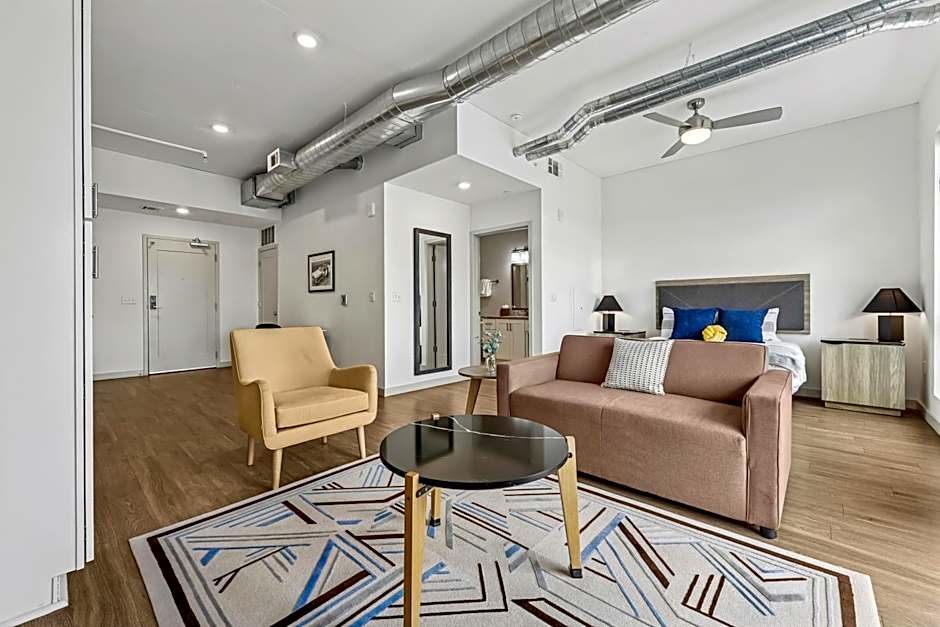 Photo 1 of 14 of Studio Apartment