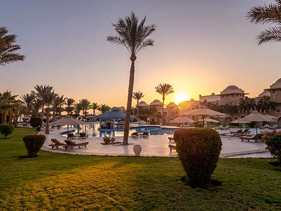 Serenity Makadi Beach