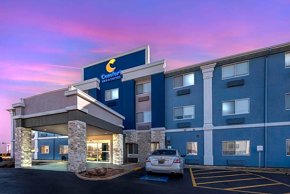 Comfort Inn & Suites Oklahoma City North - Quail Springs